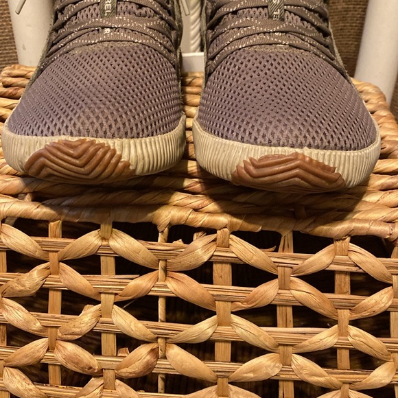 Sorel Out N About Waterproof Lace Sneakers size 10 - Picture 3 of 6